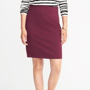 Old Navy Ponte Knit Pencil Skirt in Cabernet